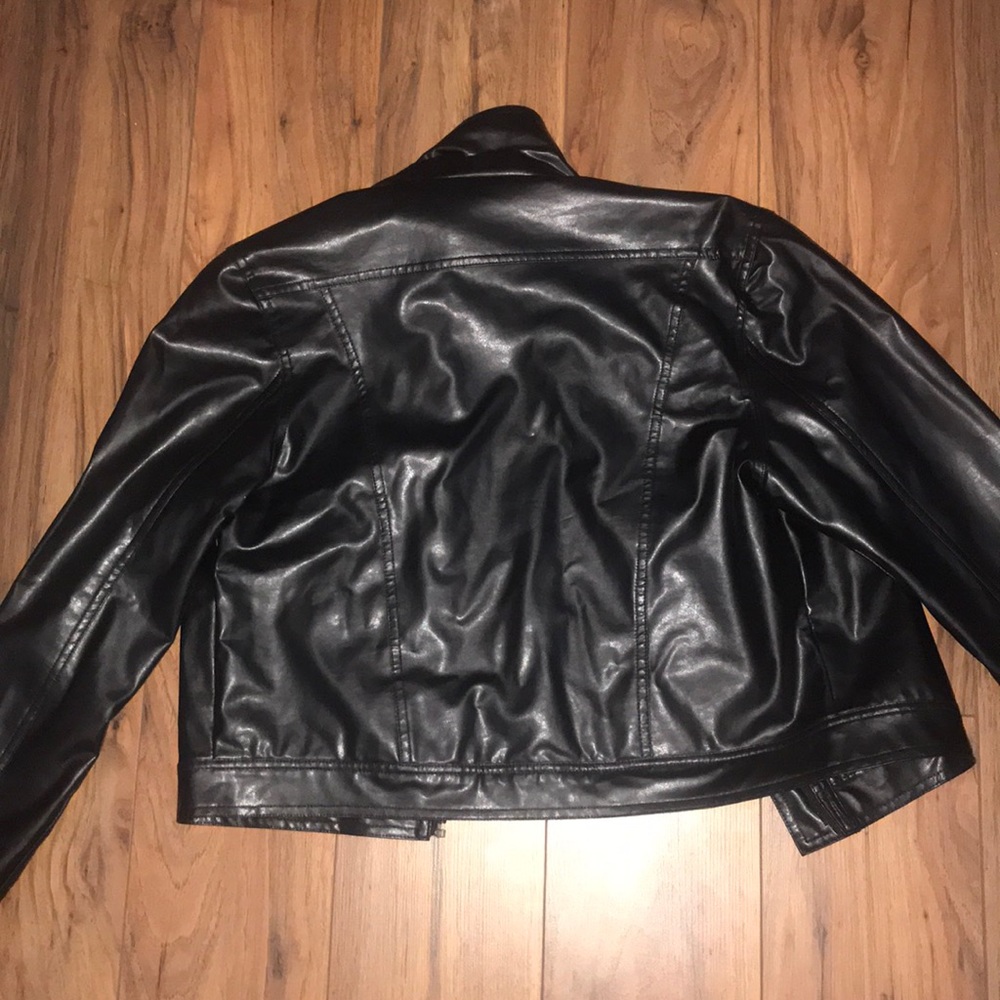 Fuda Sport Jacket - Picture 4 of 4